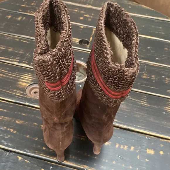 *VINTAGE* Yves Saint Laurent Brown Suede Boots